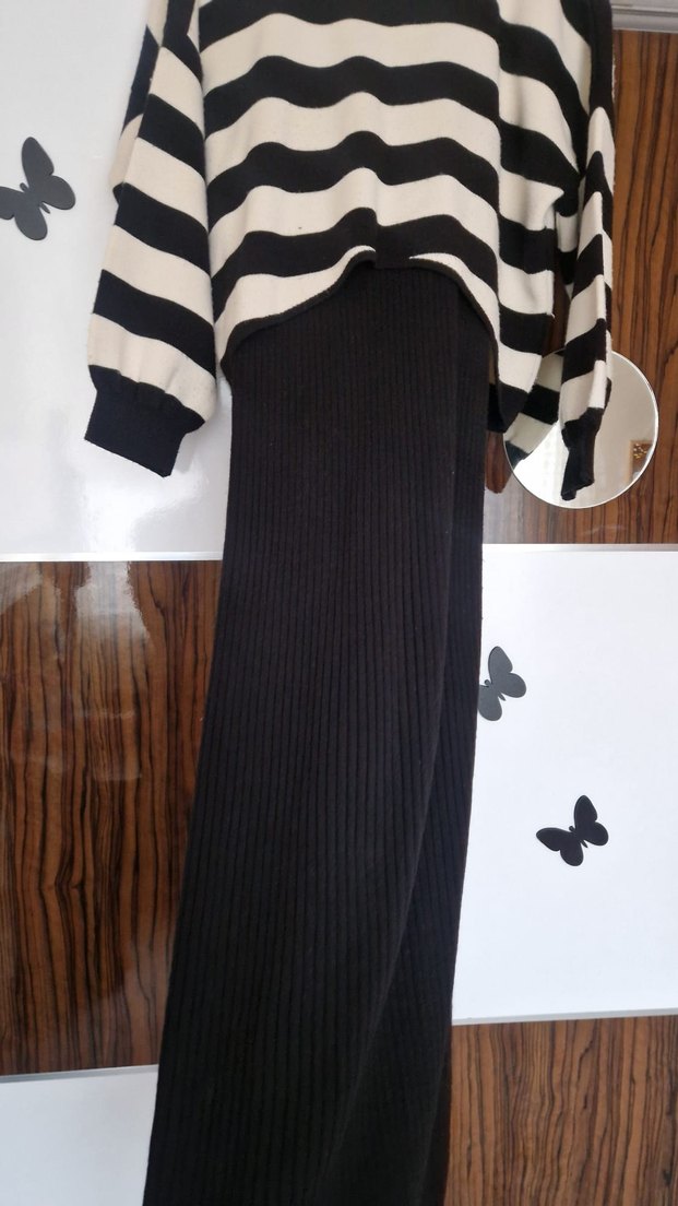 Zebra Desenli Siyah Triko Uzun Elbise - Görsel 3