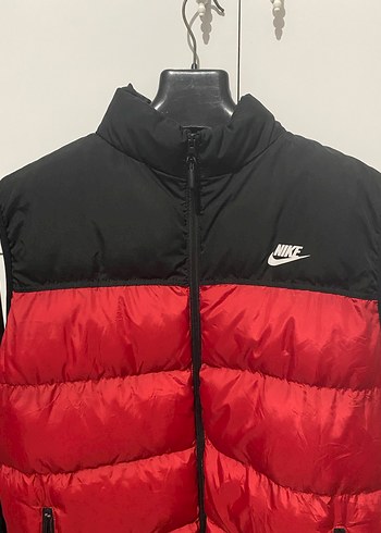 Nike Kırmızı Siyah Fermuarlı Yelek - Görsel 2