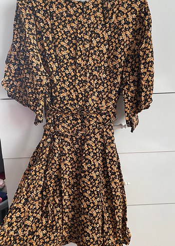 Bohem V Yakalı şortlu Desenli Midi Elbise - Görsel 5