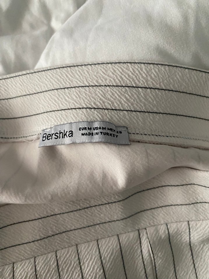 Beyaz Gri Çizgili Pilili Midi Kalem Etek - Görsel 4