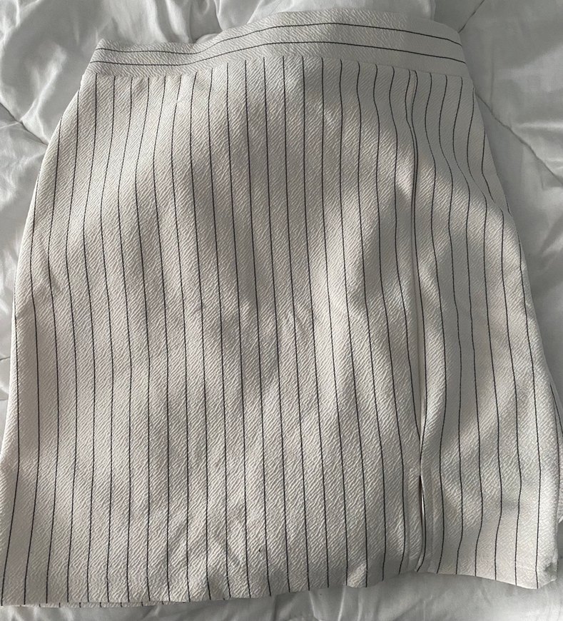 Beyaz Gri Çizgili Pilili Midi Kalem Etek - Görsel 2