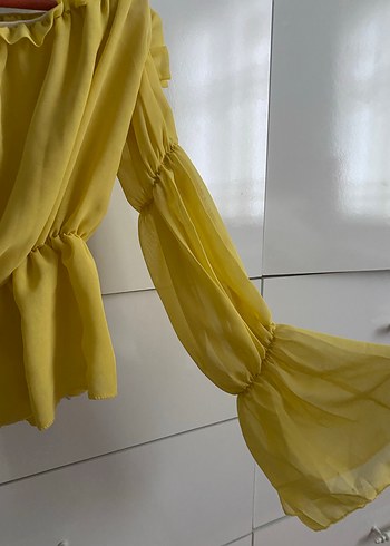 Sarı Fırfırlı Straplez Kadın Bluz - Görsel 2