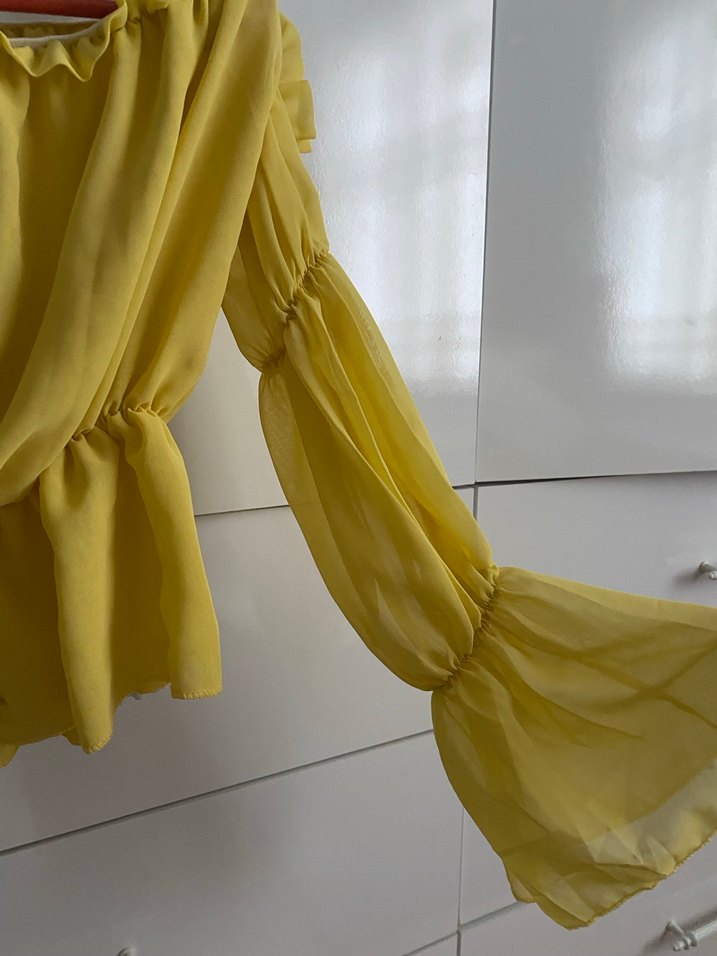 Sarı Fırfırlı Straplez Kadın Bluz - Görsel 2