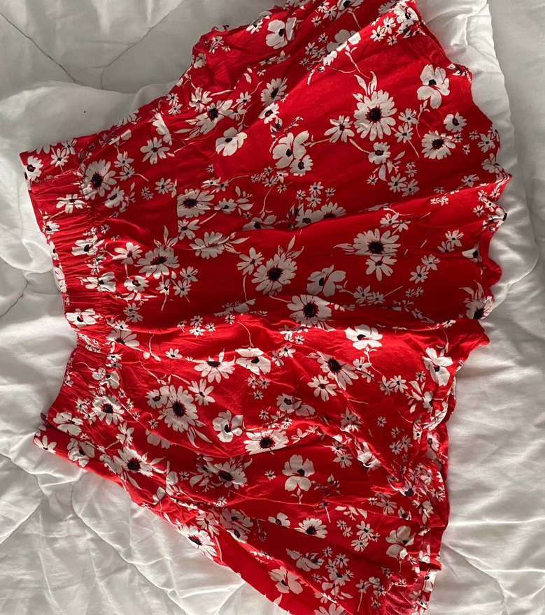 Çiçekli Kırmızı şortlu  Midi Etek - Görsel 5