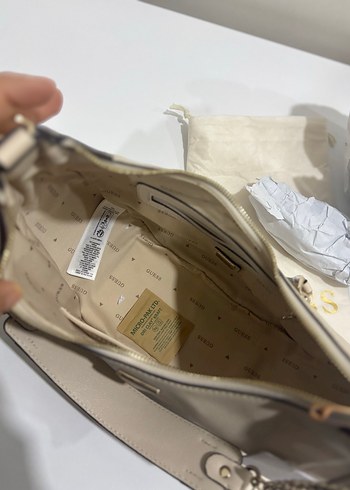 Guess Bej Deri Kadın Çanta - Görsel 6