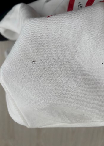 GUESS Kadın Beyaz Baskılı Sweatshirt - Görsel 3