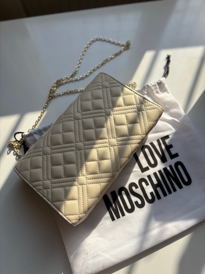 Love Moschino Zincir Detaylı Bej Deri Çanta - Görsel 5
