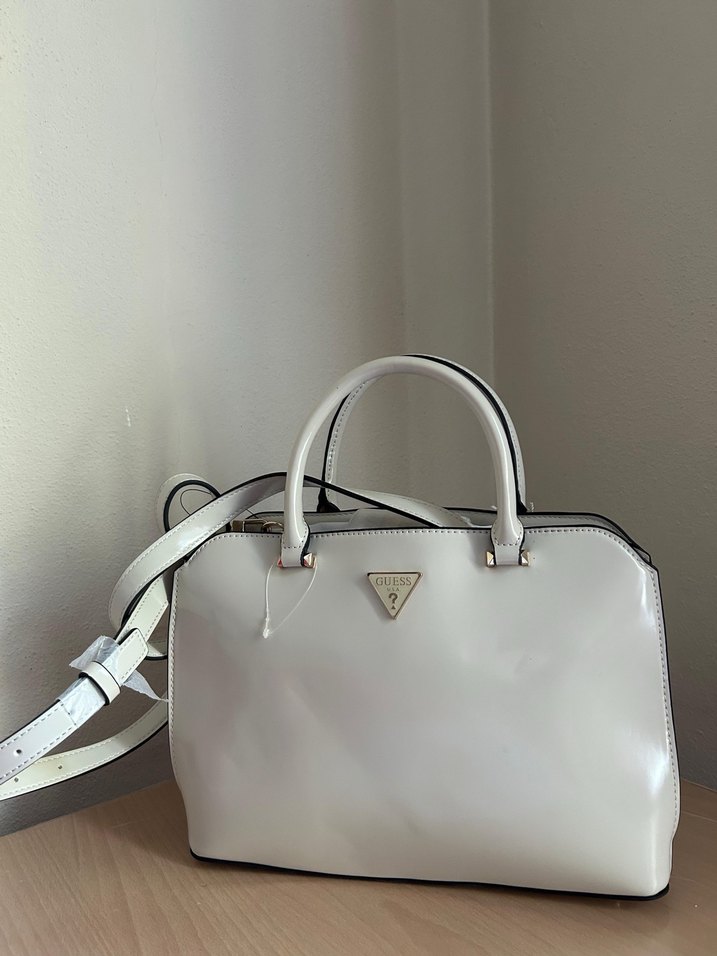 Guess kadın çanta - Görsel 3