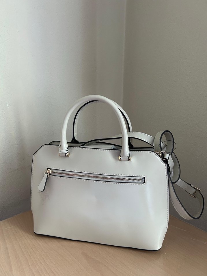 Guess kadın çanta - Görsel 4