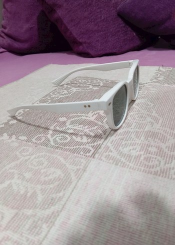 Beyaz Transparan Retro Kadın Güneş Gözlüğü - Görsel 2