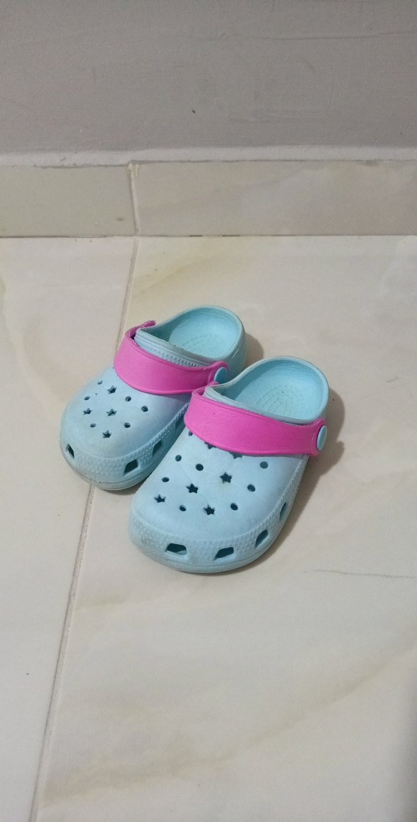 Kız Çocuk Mavi Pembe Tokalı Terlik - Görsel 2