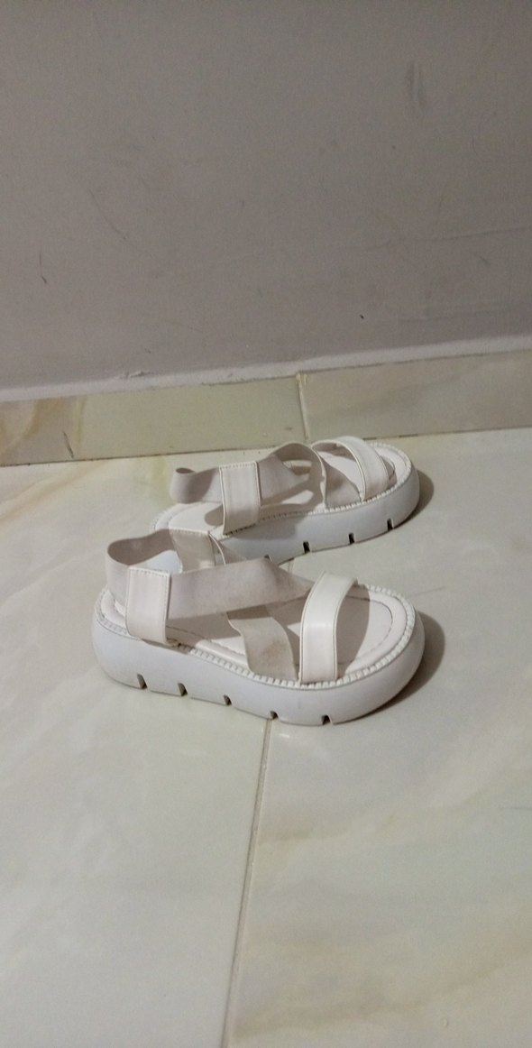 Beyaz Minimalist Platform Topuklu Kız Sandalet - Görsel 3