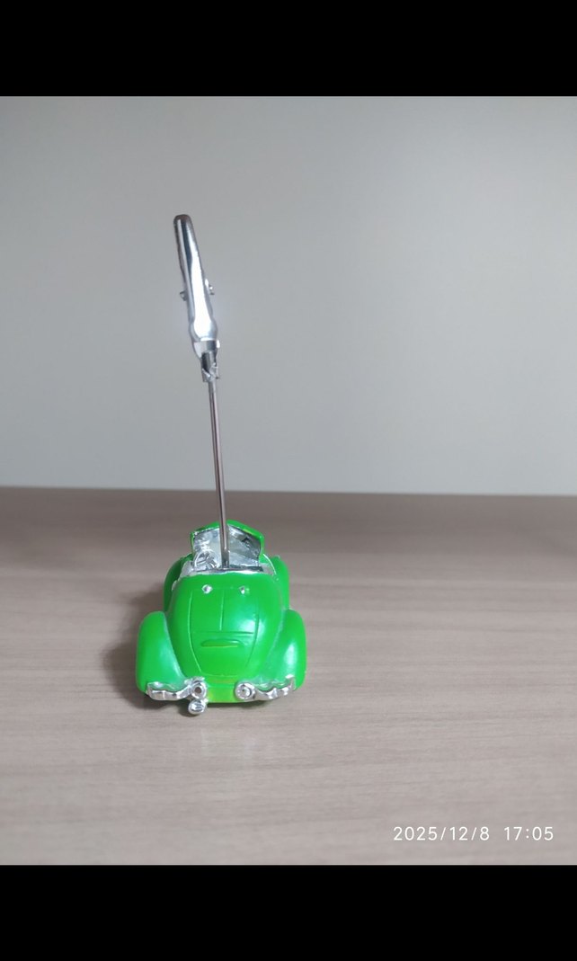 Parlak Yeşil Fotoğraf Not Tutucu Araba - Görsel 4