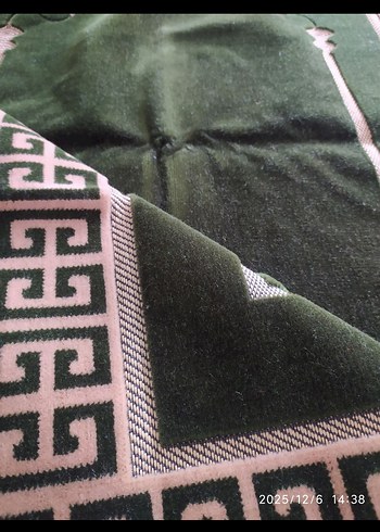 SIFIR Koyu Yeşil Nakışlı Geleneksel Seccade - Görsel 3