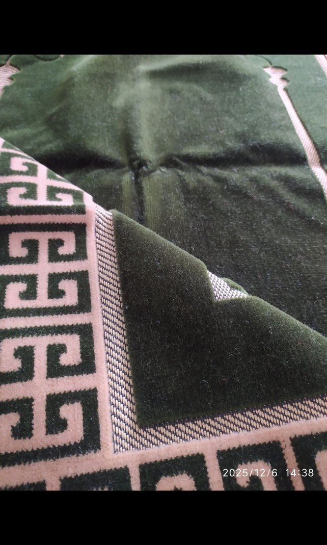 SIFIR Koyu Yeşil Nakışlı Geleneksel Seccade - Görsel 3