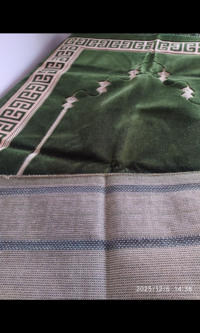 SIFIR Koyu Yeşil Nakışlı Geleneksel Seccade - Görsel 4