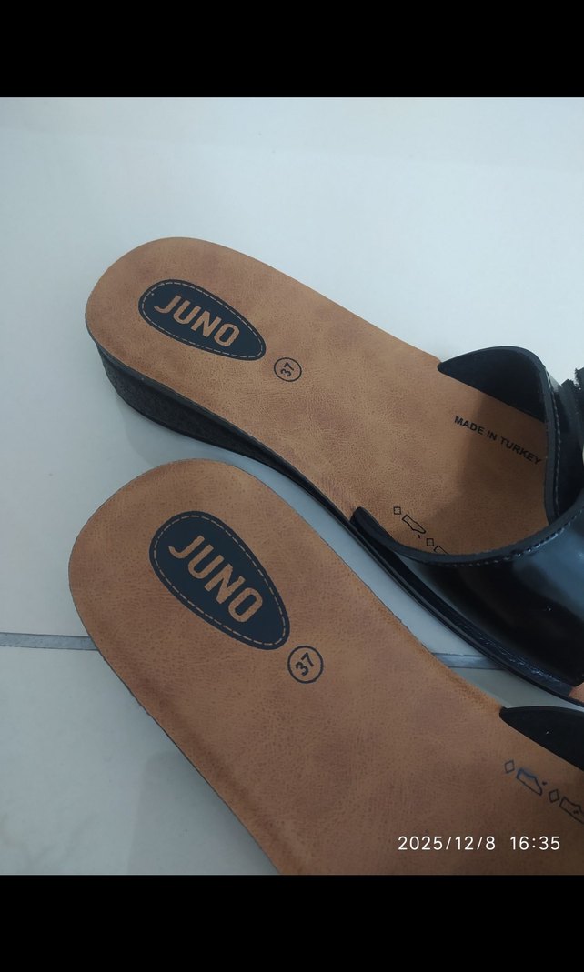 SIFIR Kadın Siyah Dolgu Topuklu Tokalı Terlik - Görsel 4