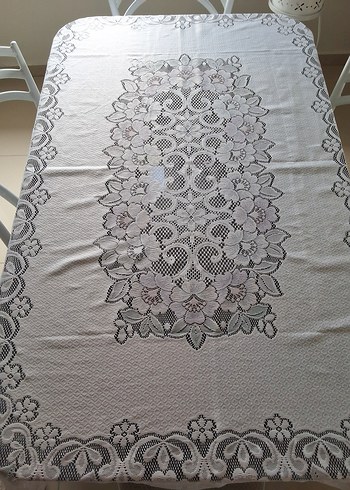 SIFIR El Emeği Görüntülü Dantel Masa Örtüsü - Görsel 3