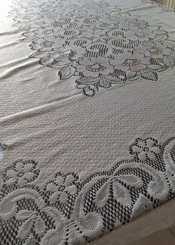 SIFIR El Emeği Görüntülü Dantel Masa Örtüsü - Görsel 4