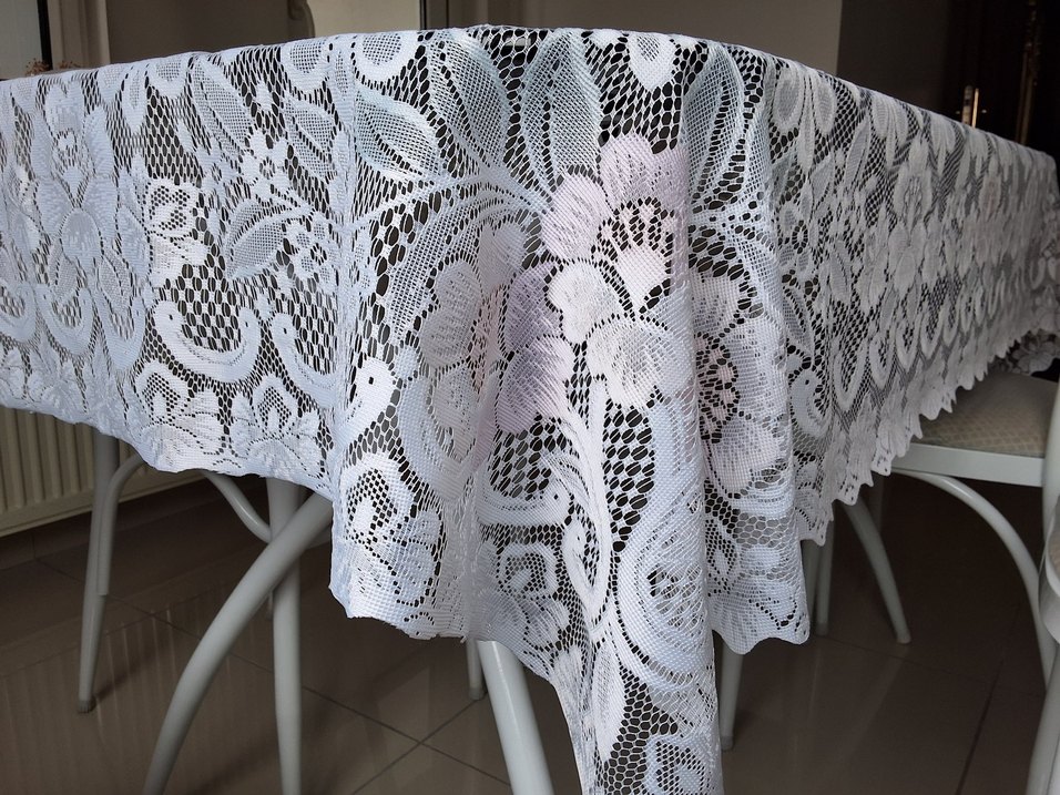 SIFIR El Emeği Görüntülü Dantel Masa Örtüsü - Görsel 2