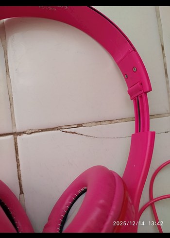 Pembe Kablolu Kulaklık - Görsel 6