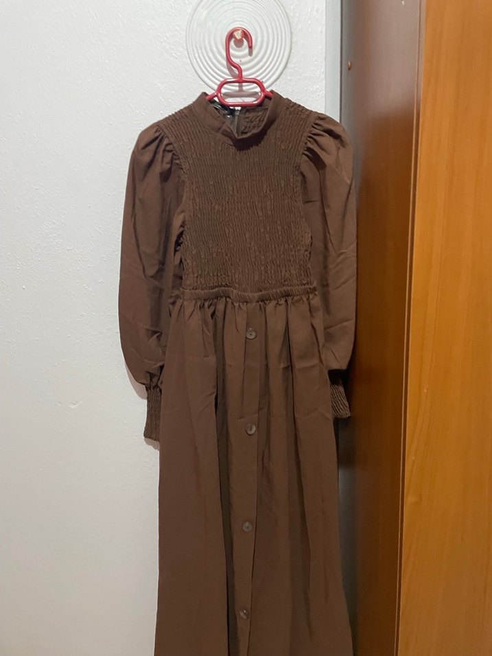 Kahverengi Pilili Elbise - Görsel 3