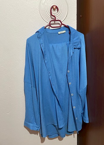 Mavi gömlek pantalon takımı - Görsel 2