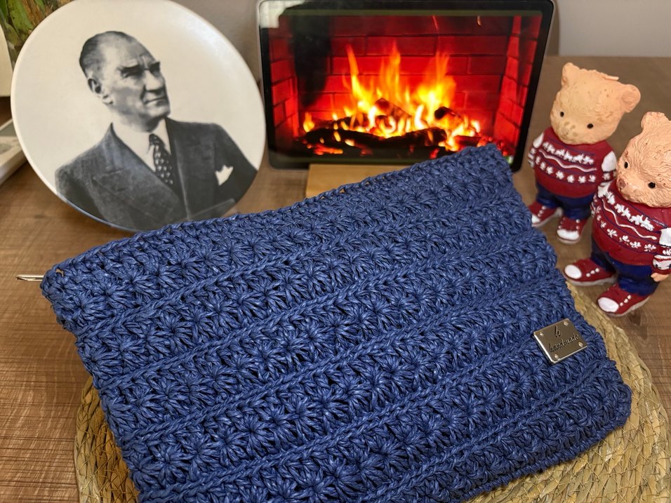 Lacivert Örgü el çantası - Görsel 2