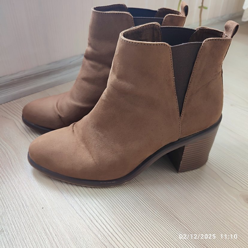 kahverengi Süet Kadın Dolgu Topuklu Bot - Görsel 3