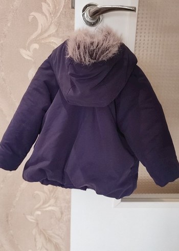 Mor Baskılı Düğmeli Kız Çocuk Mont - Görsel 2