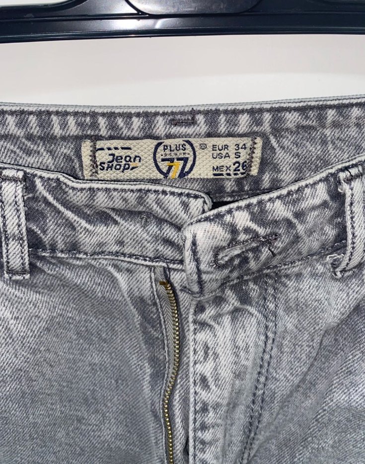 Gri Yırtık Bol Kesim Kadın Denim Pantolon - Görsel 3