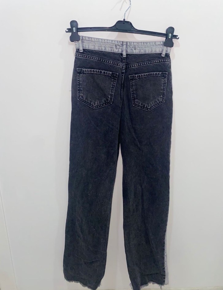 Gri Yırtık Bol Kesim Kadın Denim Pantolon - Görsel 2