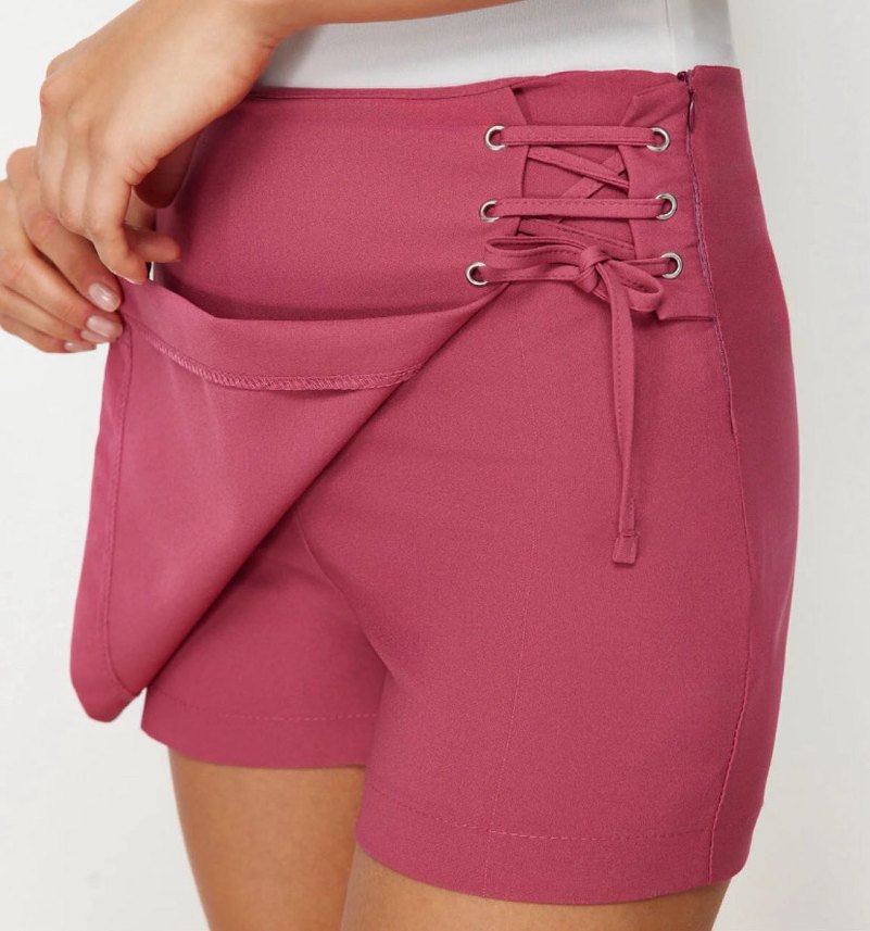 Pembe Mini Şortlu Etek, Dar Kesim, Sokak Stili - Görsel 3