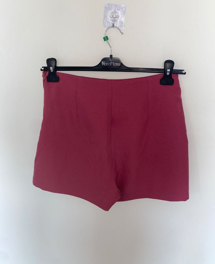 Pembe Mini Şortlu Etek, Dar Kesim, Sokak Stili - Görsel 2