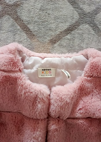 Kız Çocuk Pembe Kürk Detaylı Yelek - Görsel 2