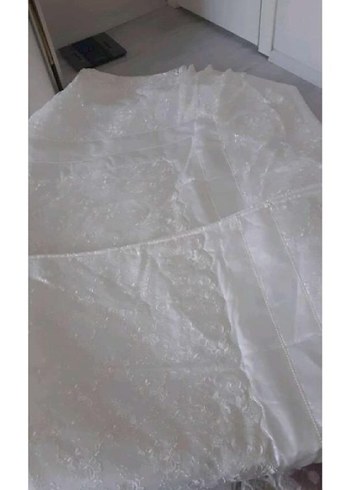 İnci Detaylı İşlemeli Beyaz Yatak Örtüsü - Görsel 3