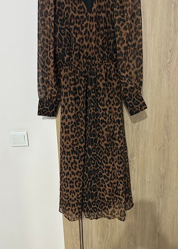 Kahverengi Leopar Desenli Uzun Kollu Elbise - Görsel 2
