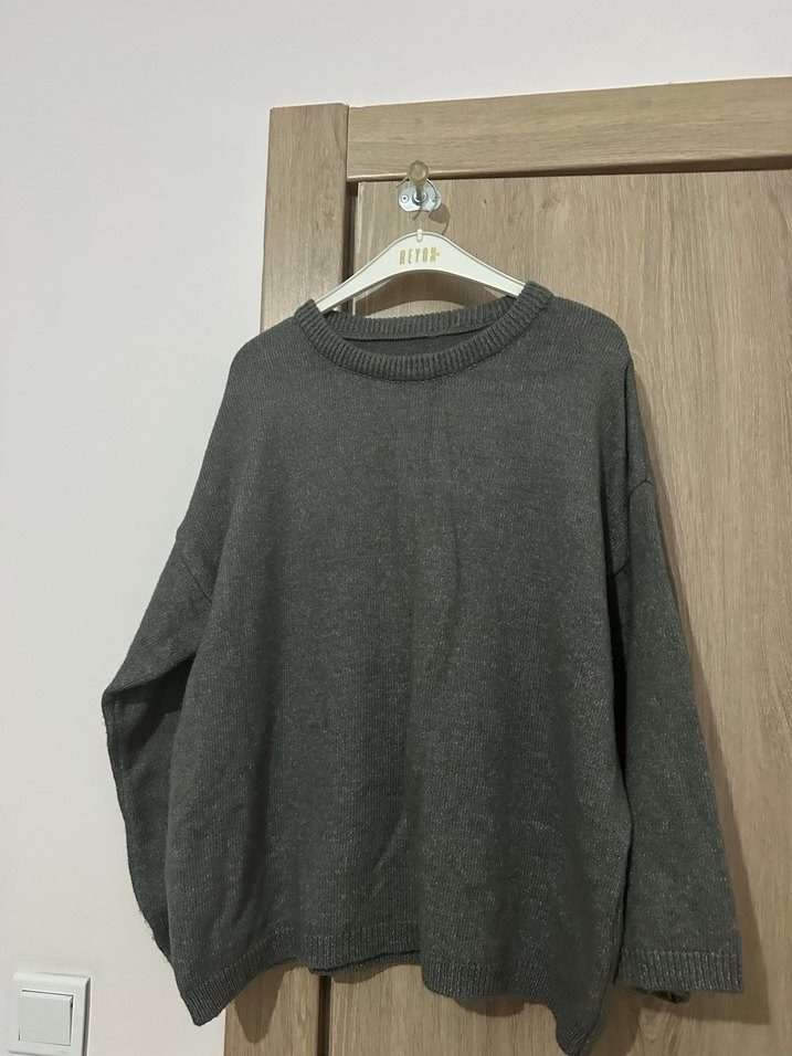 Gri Kadın  Yün Kazak - Görsel 2