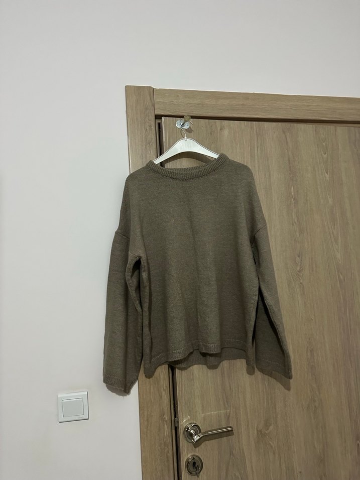 Kadın Gri Örgü Salaş Kazak - Görsel 2