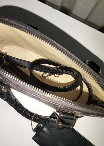 Kahverengi Deri Kemerli Kadın Çanta - Görsel 3