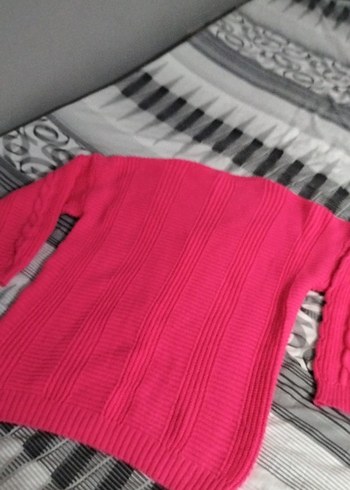 Pembe V Yaka Örgü Hırka - Görsel 2