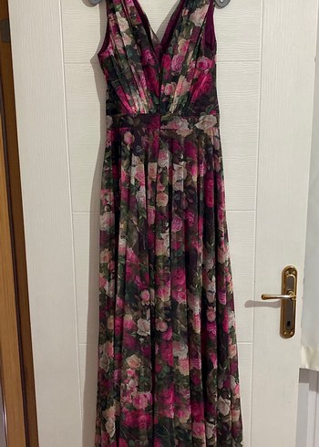 Kadın Renkli Çiçekli Uzun V Yaka Abiye Elbise - Görsel 2