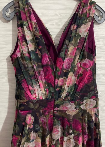 Kadın Renkli Çiçekli Uzun V Yaka Abiye Elbise - Görsel 4