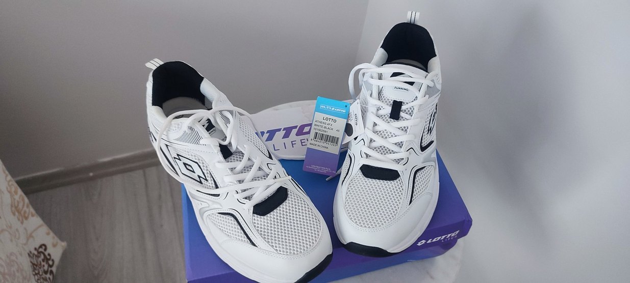 Lotto 4 Fx Erkek 45 numara (sıfır)erkek spor ayakkabısı etiketli - Görsel 2