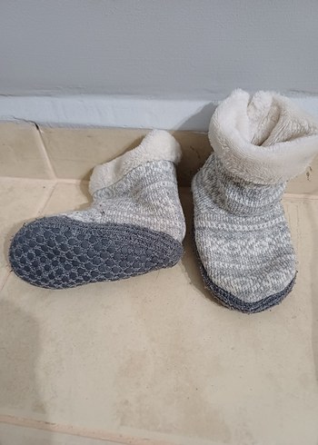 Kızlar için Gri Örgü Yün Sıcak Terlik - Görsel 2