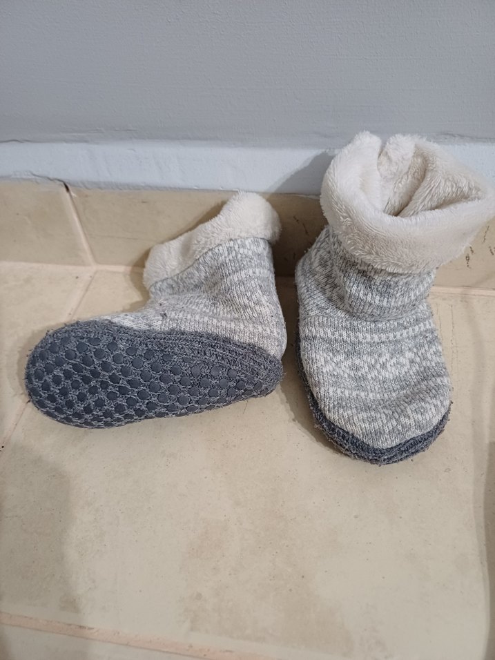 Kızlar için Gri Örgü Yün Sıcak Terlik - Görsel 2