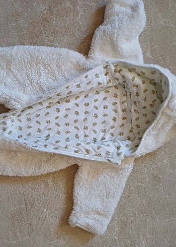 Kız Bebek Beyaz Kürklü Tulum - Görsel 2