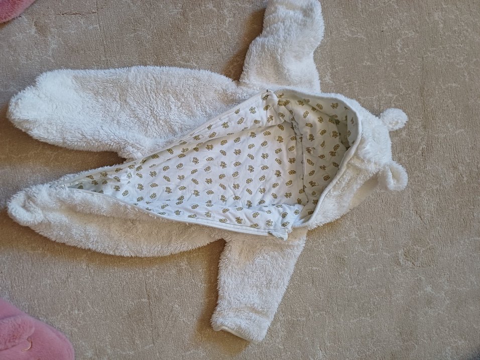 Kız Bebek Beyaz Kürklü Tulum - Görsel 2