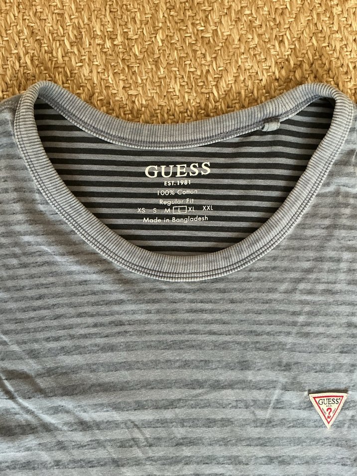 GUESS GRİ ÇİZGİLİ TİŞÖRT - Görsel 3