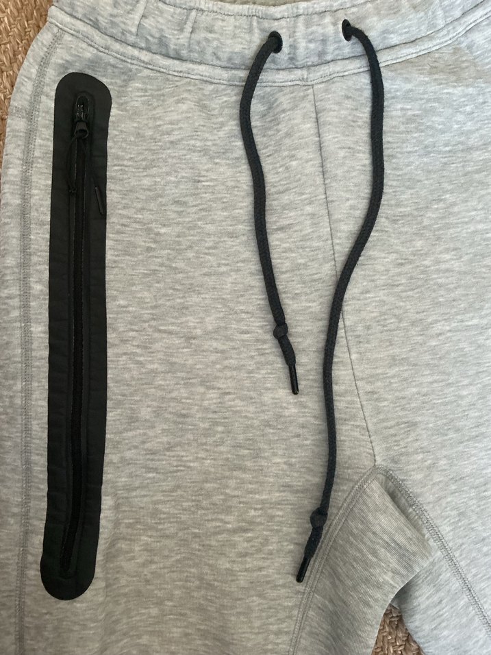 ÖLÜ FİYATA NİKE TECH FLEECE - Görsel 3